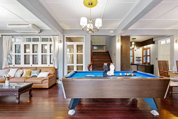 URGENT!!! Private Luxury Pool Villa for RENT near BTS Chongnonsi